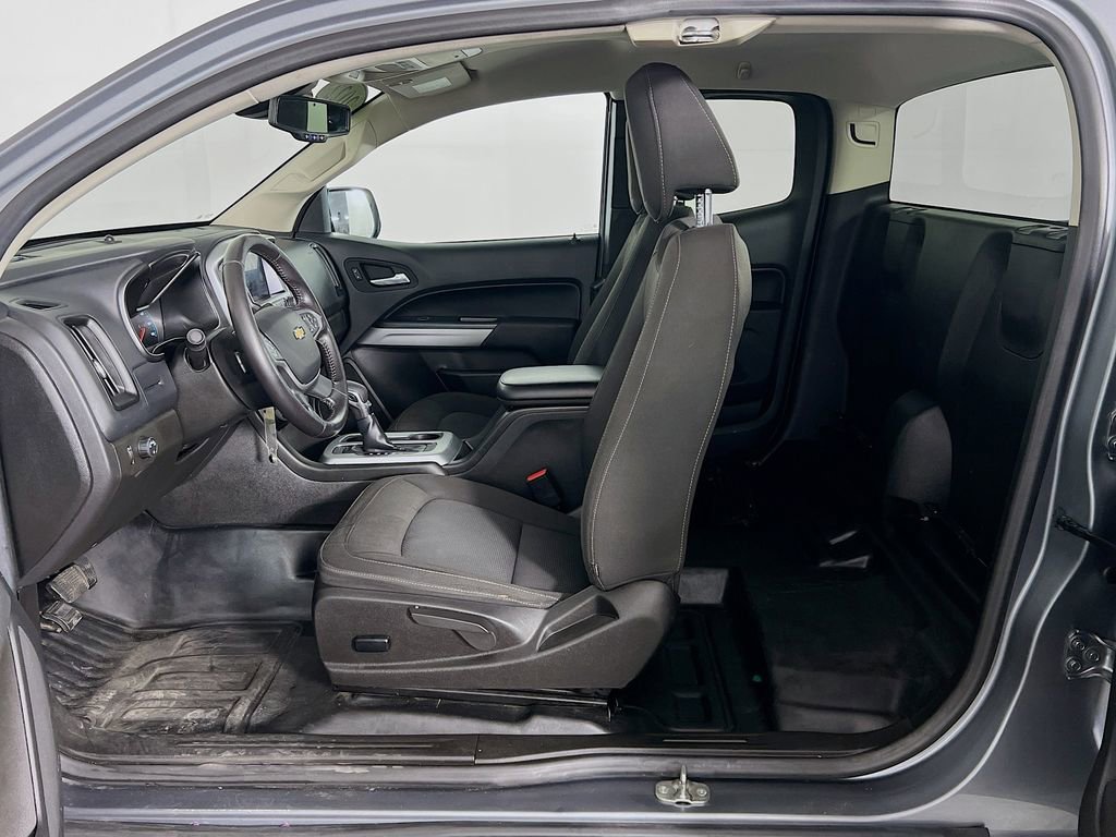Used 2022 Chevrolet Colorado LT w/ Fleet Safety Package image 22