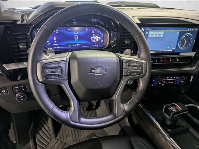 Used 2024 Chevrolet Silverado 1500 LT Trail Boss w/ Convenience Package II image 12