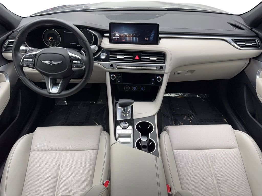 Used 2025 Genesis G70 2.5T image 51