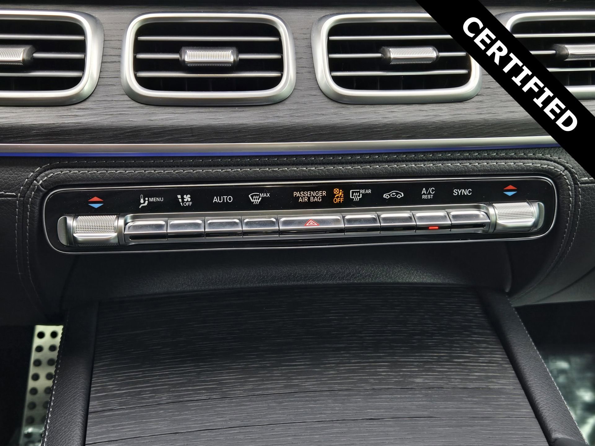 Used 2024 Mercedes-Benz GLE 53 AMG 4MATIC Coupe image 18