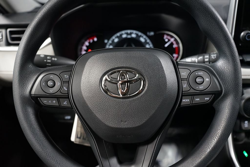 New 2025 Toyota RAV4 XLE image 12