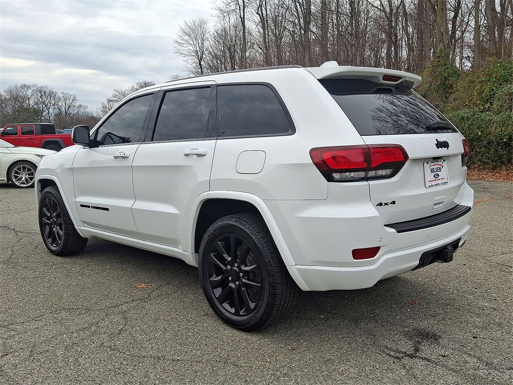 Used 2021 Jeep Grand Cherokee Laredo X image 28