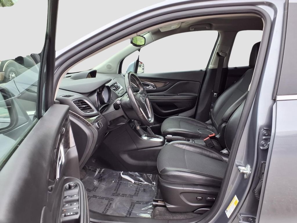 Used 2014 Buick Encore FWD image 24