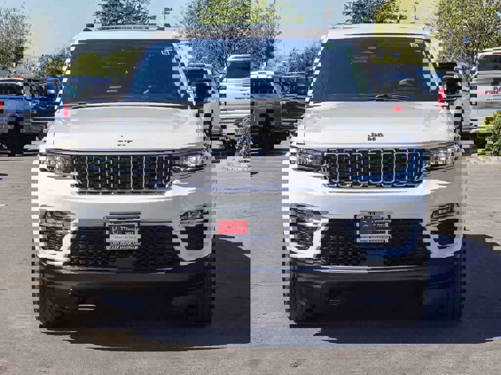 Certified 2023 Jeep Grand Cherokee 4WD 4xe image 2