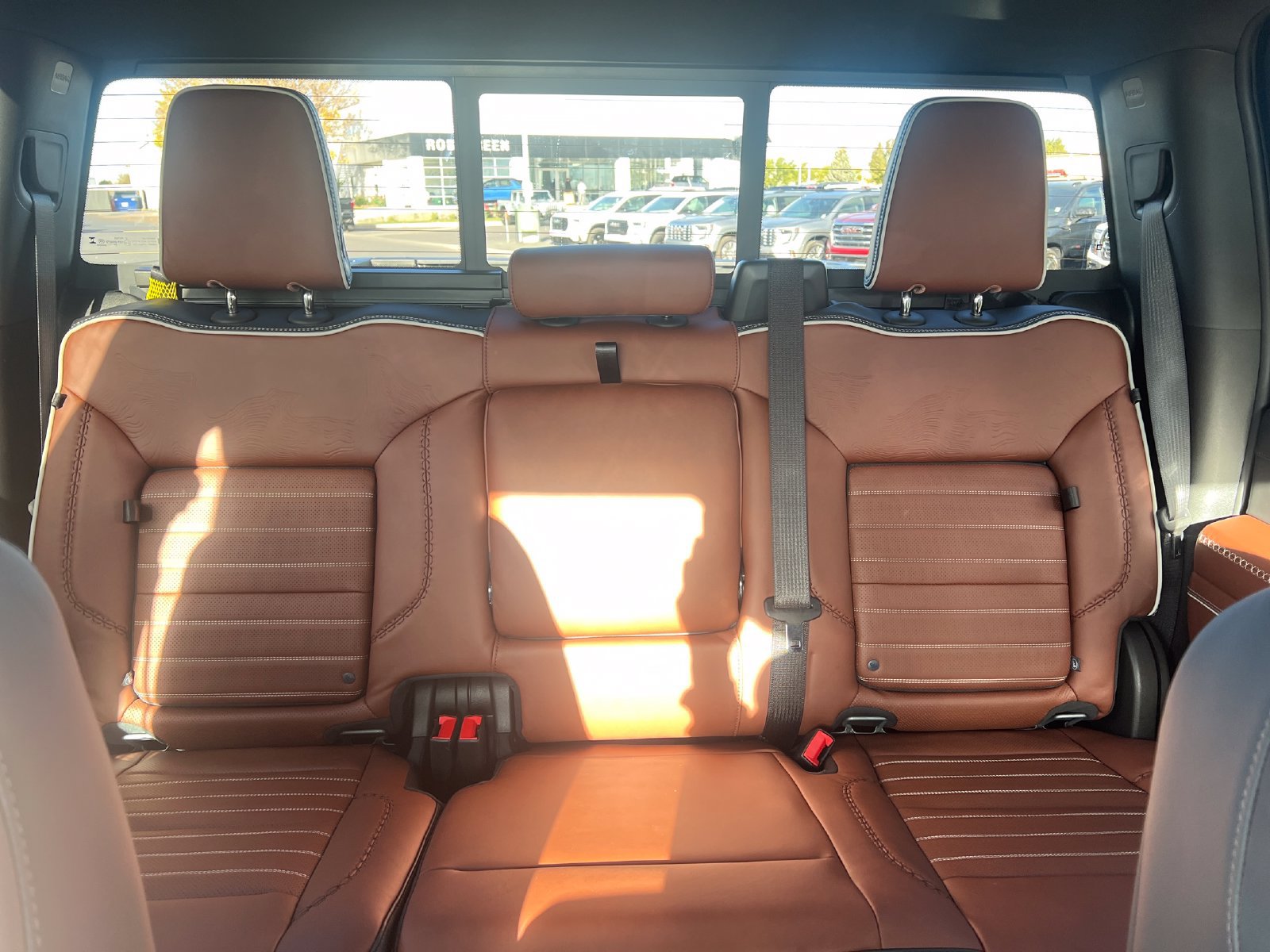 New 2026 GMC Sierra 3500 Denali Ultimate AWD/4WD image 15