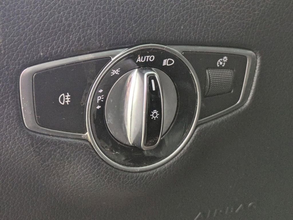 Used 2018 Mercedes-Benz E 300 image 15