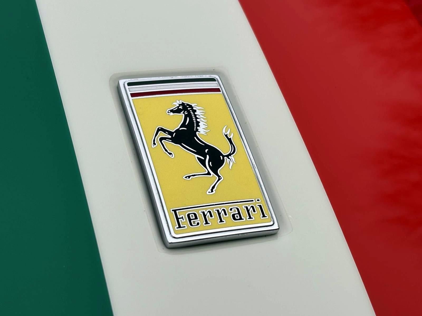 Used 2025 Ferrari 296 GTS image 11
