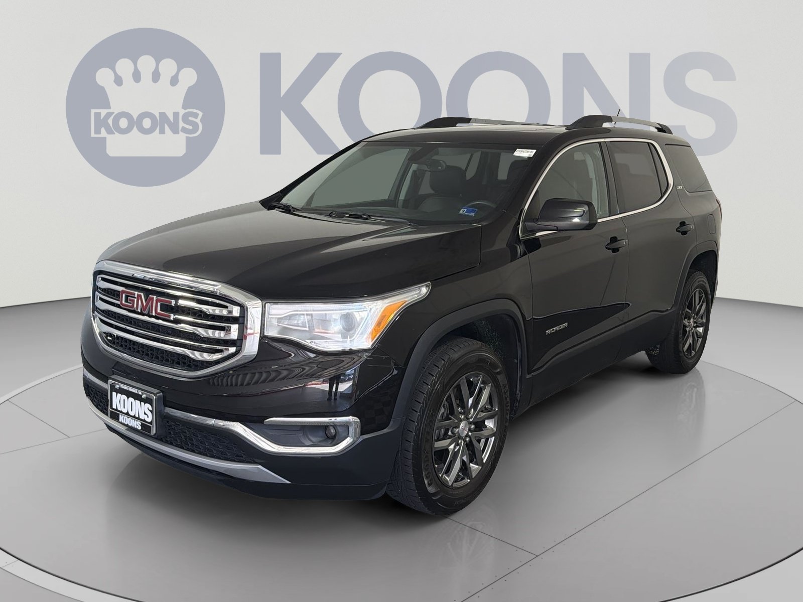 Used 2017 GMC Acadia SLT FWD image 1