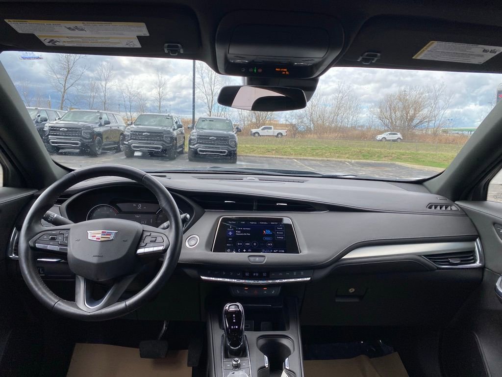 Used 2023 Cadillac XT4 Premium Luxury w/ Cold Weather Package image 21