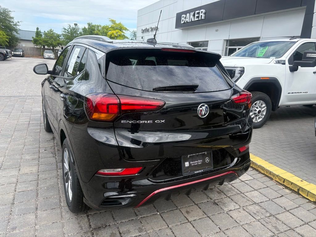 Used 2023 Buick Encore GX Select w/ Sport Touring Package FWD image 7