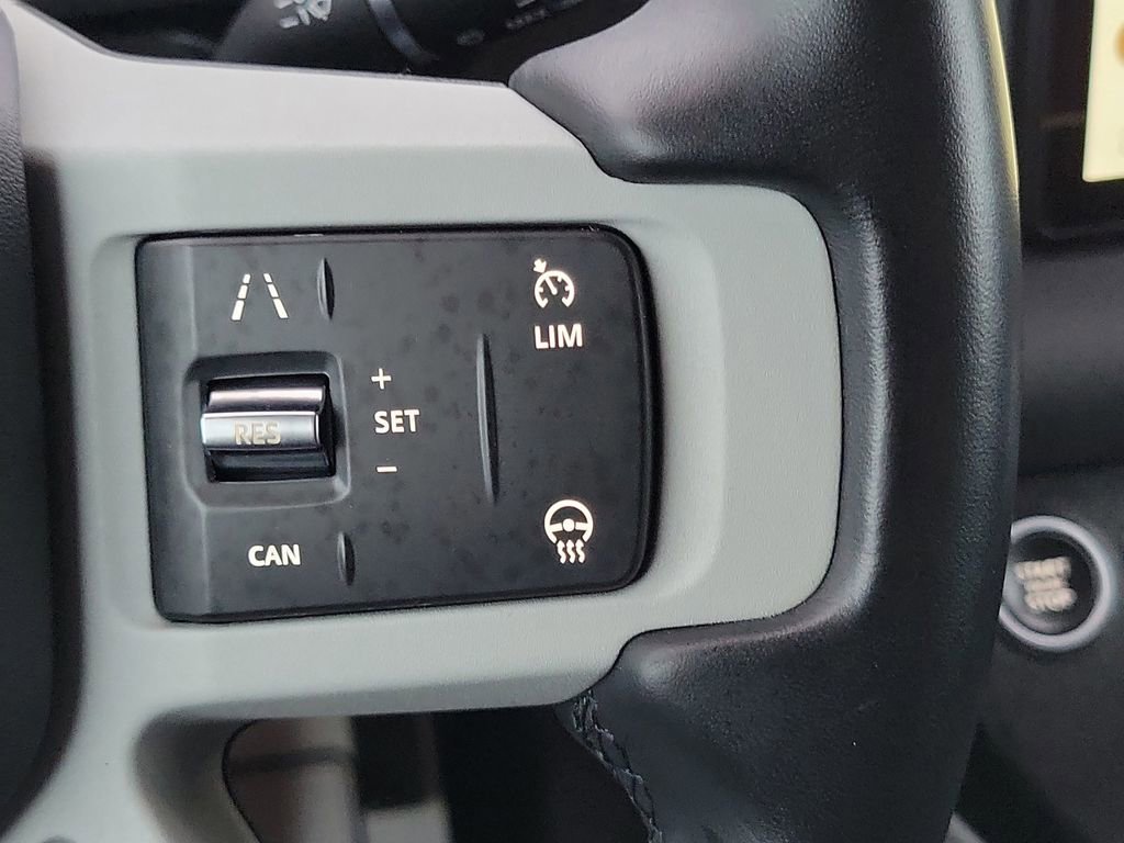 Used 2021 Land Rover Defender 110 SE image 14