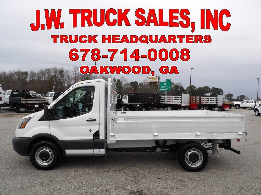 Used 2017 Ford Transit 250 138 RWD image 2