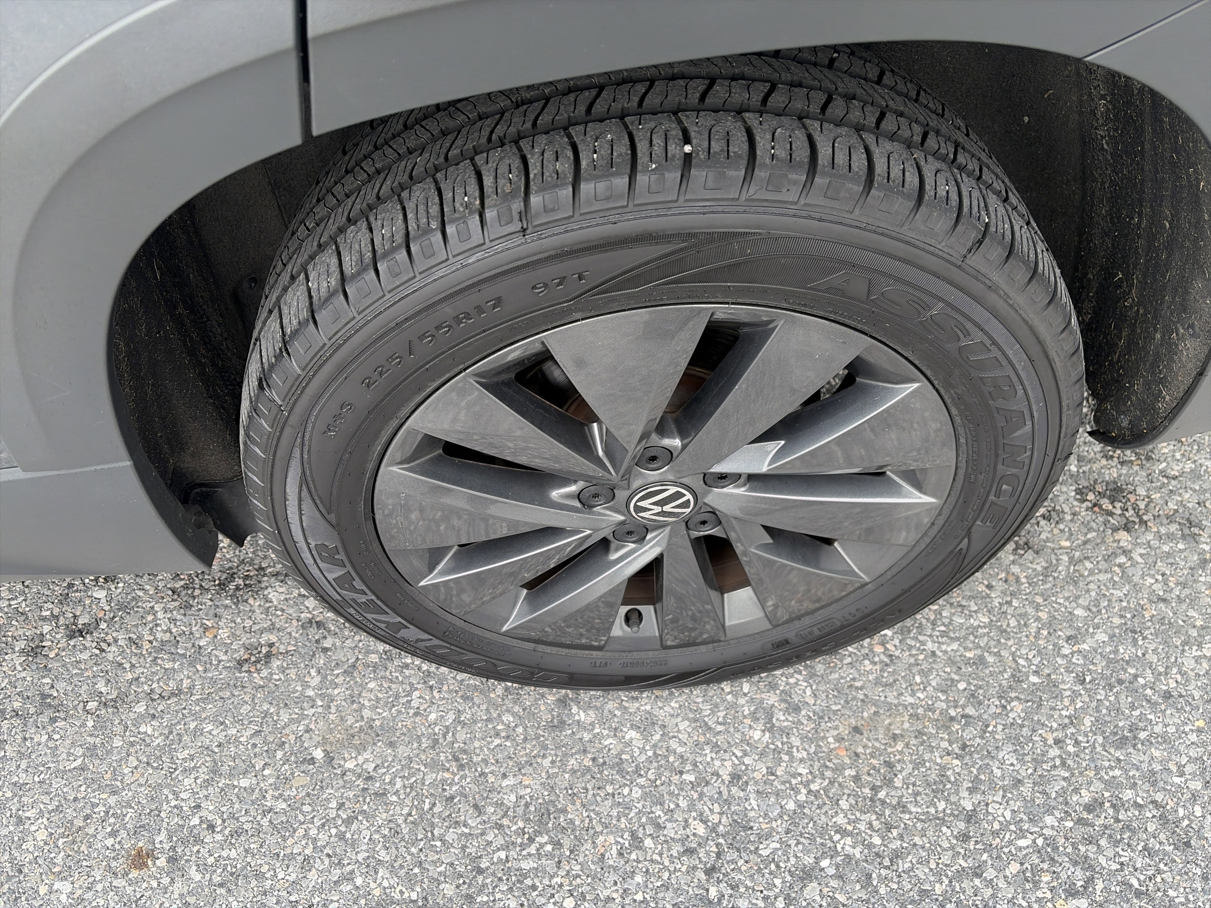 Used 2022 Volkswagen Taos S image 12