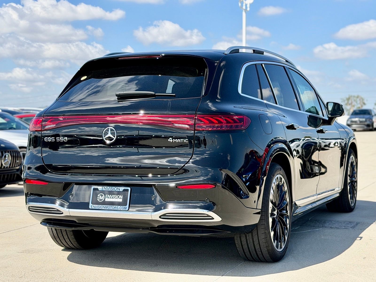 New 2026 Mercedes-Benz EQS 550 4MATIC SUV image 10