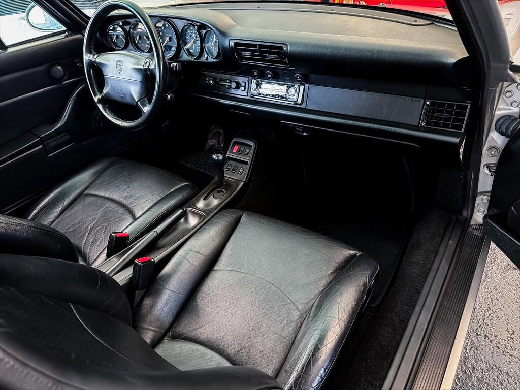 Used 1997 Porsche 911 Carrera RWD image 28