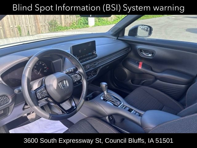 Used 2025 Honda HR-V Sport image 18