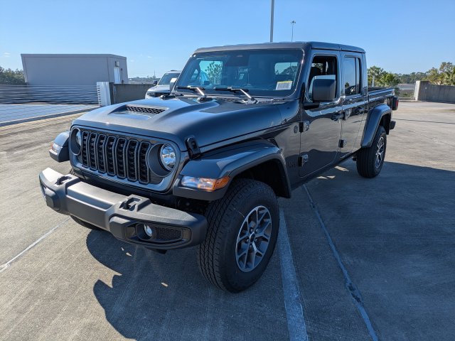 New 2026 Jeep Gladiator Sport AWD/4WD image 8