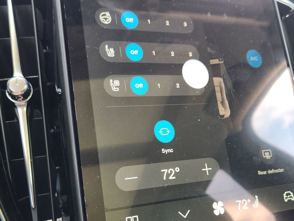 New 2026 Volvo XC90 T8 Ultra w/ Lounge Package image 16