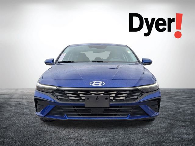 Used 2025 Hyundai Elantra SEL FWD image 9