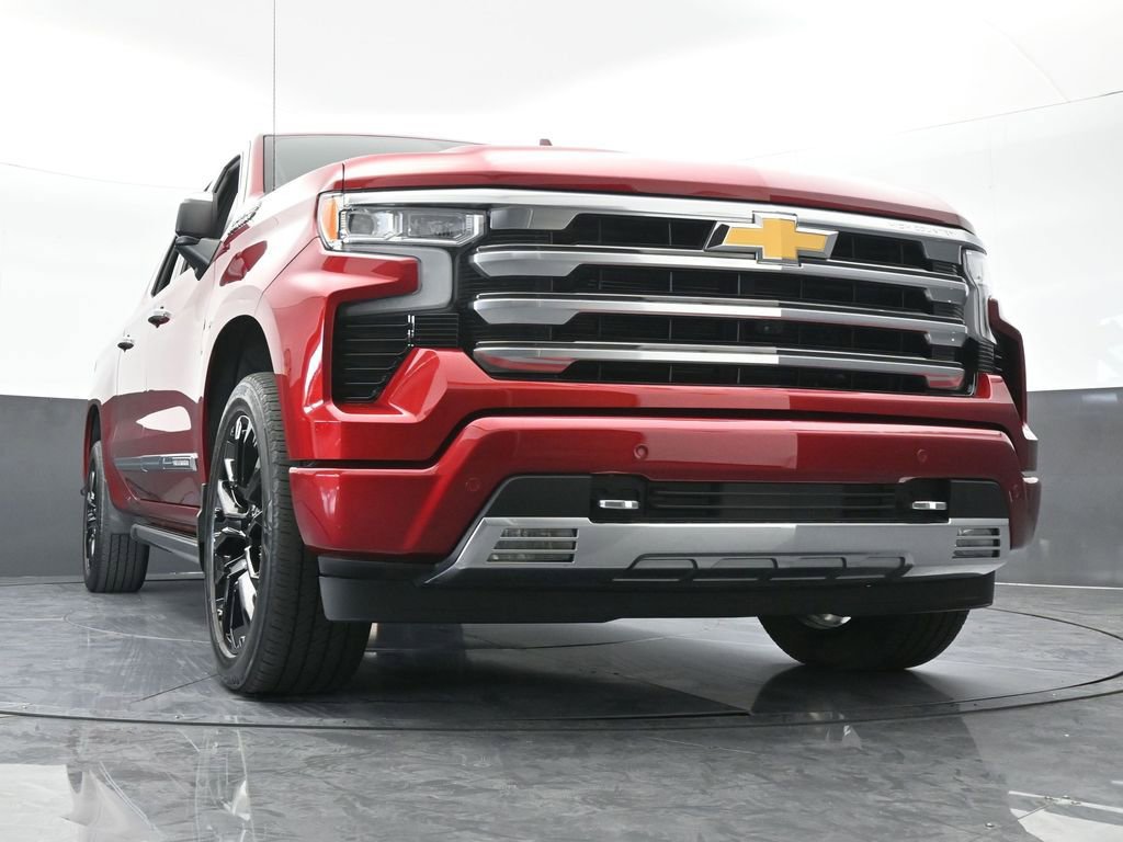 Used 2024 Chevrolet Silverado 1500 High Country w/ Technology Package RWD image 72