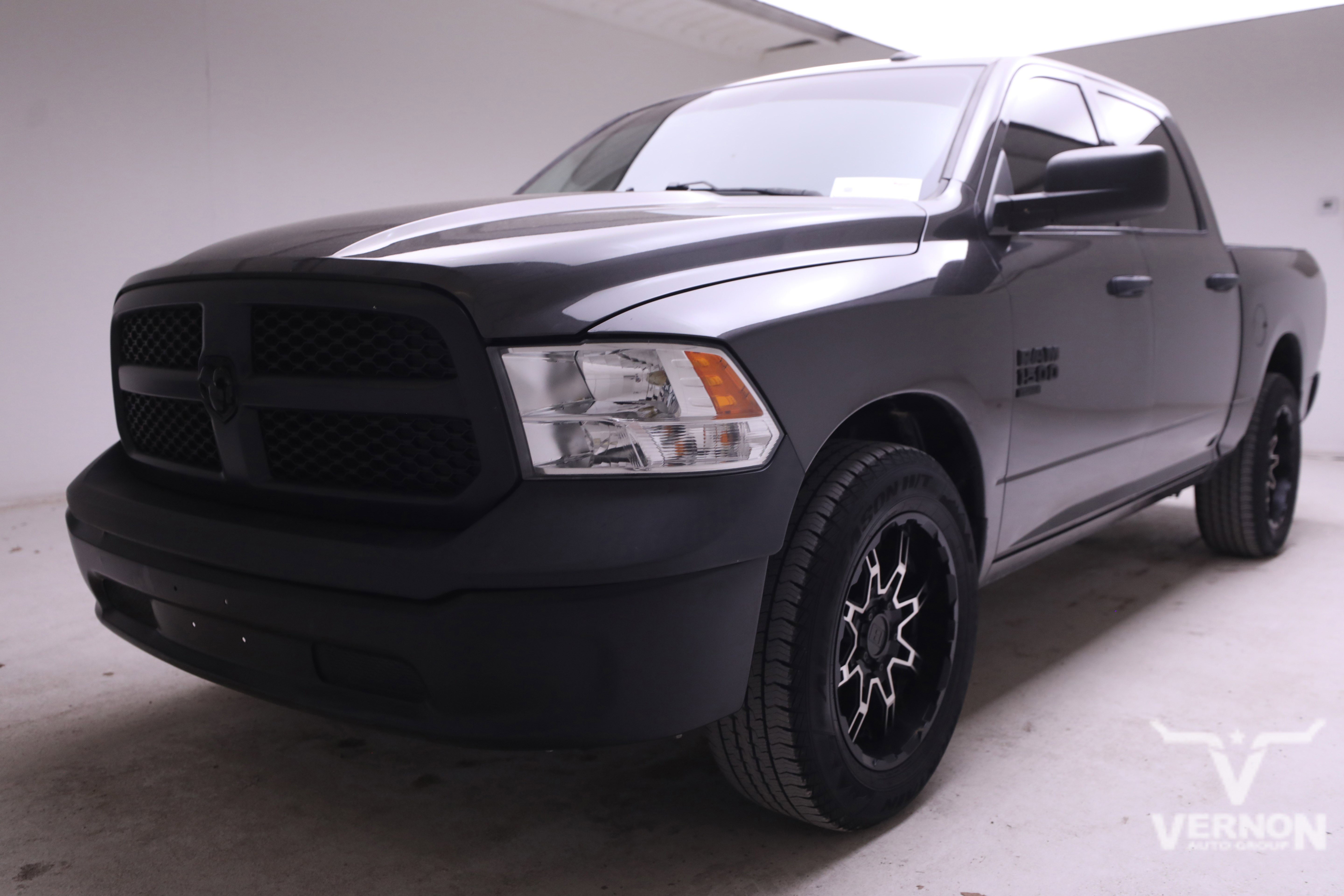 Used 2022 RAM 1500 Tradesman image 1