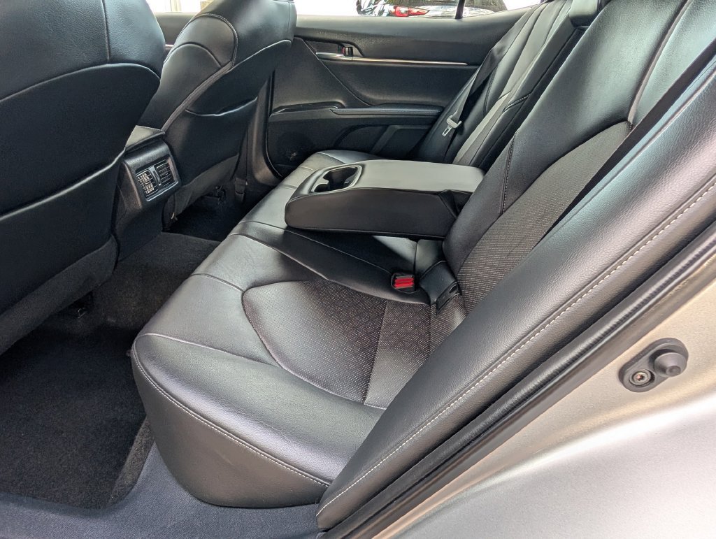 Used 2022 Toyota Camry XSE AWD/4WD image 19