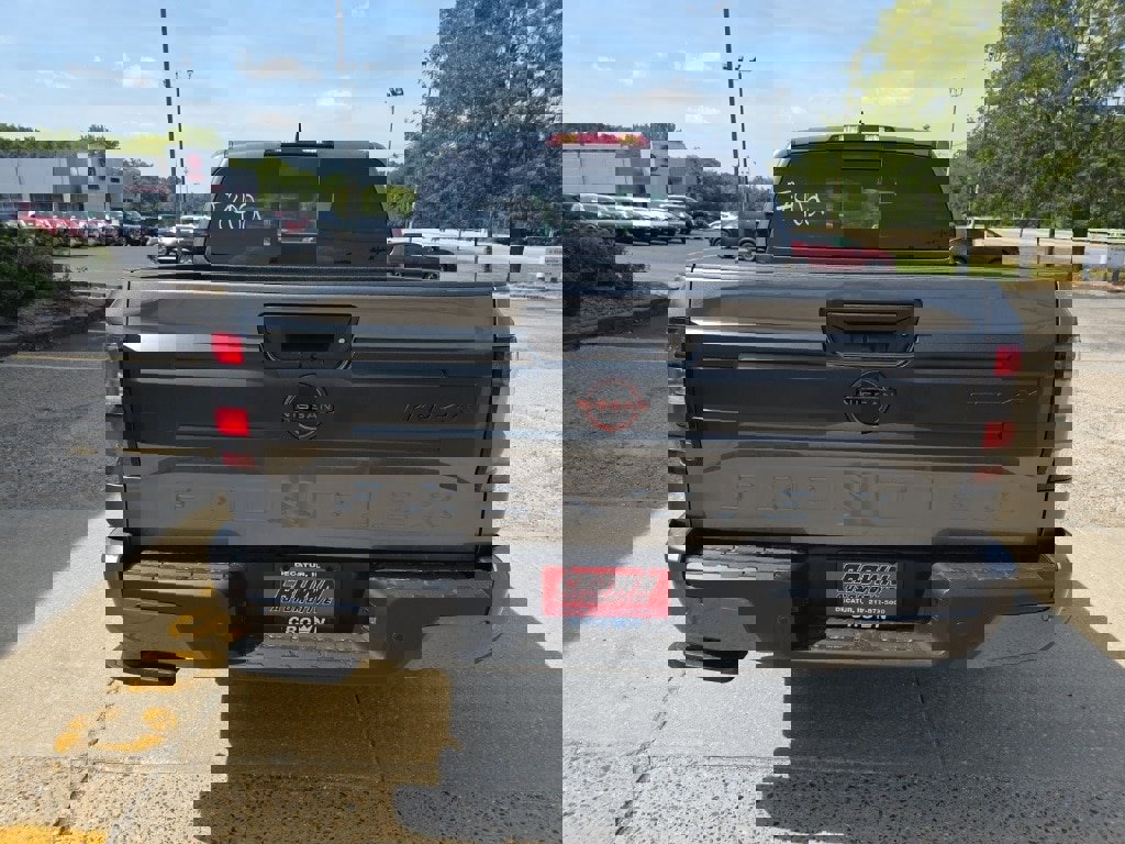 New 2025 Nissan Frontier PRO-4X image 5