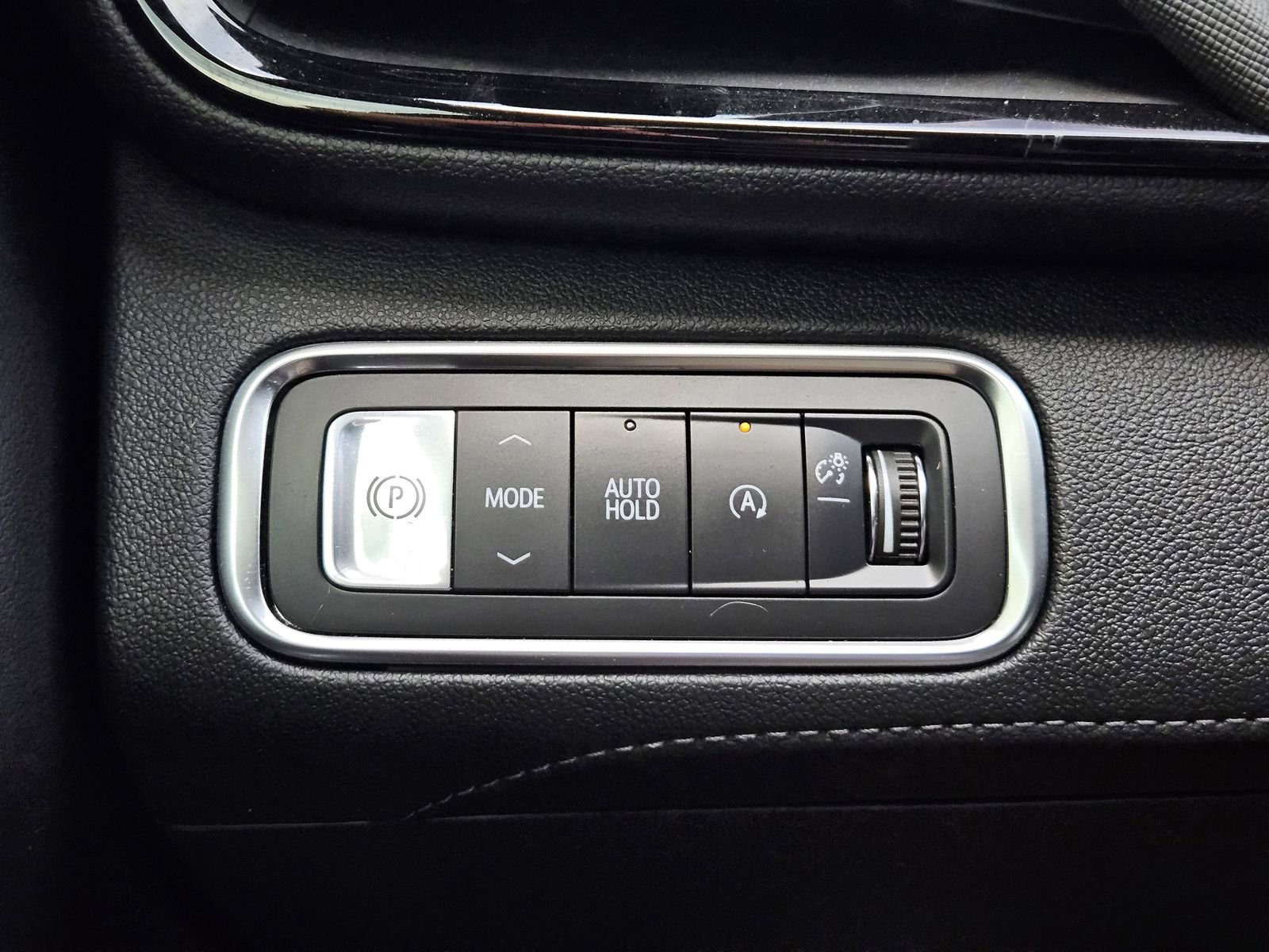 Used 2025 Buick Enclave Sport Touring w/ Power Package image 24