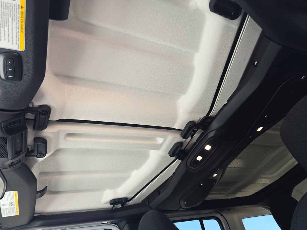 New 2026 Jeep Wrangler Unlimited Sport AWD/4WD image 30