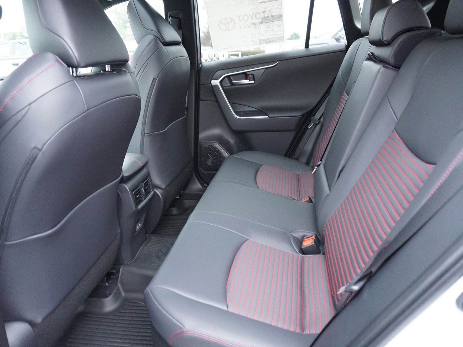 New 2025 Toyota RAV4 XSE image 15