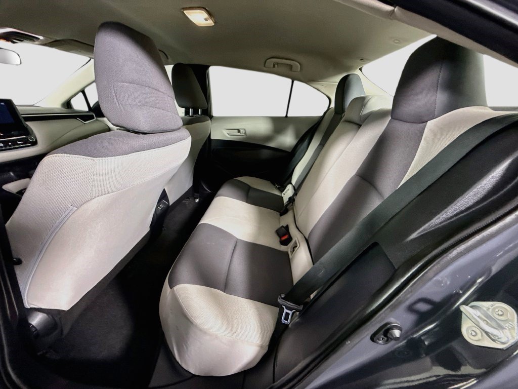 Used 2025 Toyota Corolla LE FWD image 23
