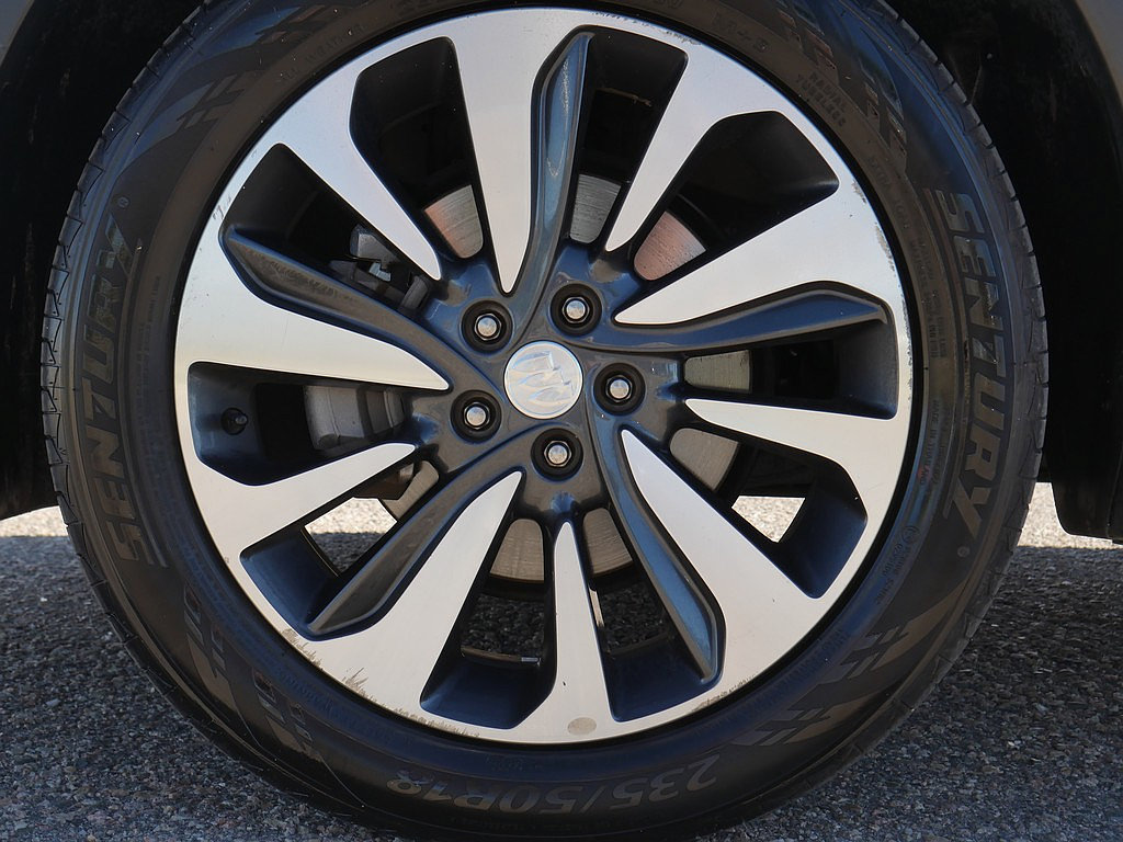 Used 2021 Buick Encore Preferred AWD/4WD image 52