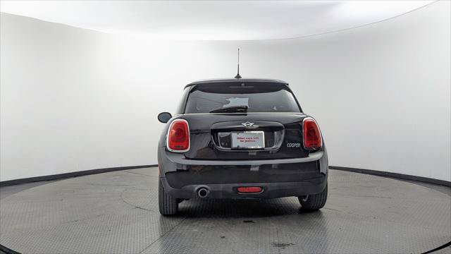 Used 2016 MINI Cooper 2-Door Hardtop FWD image 7