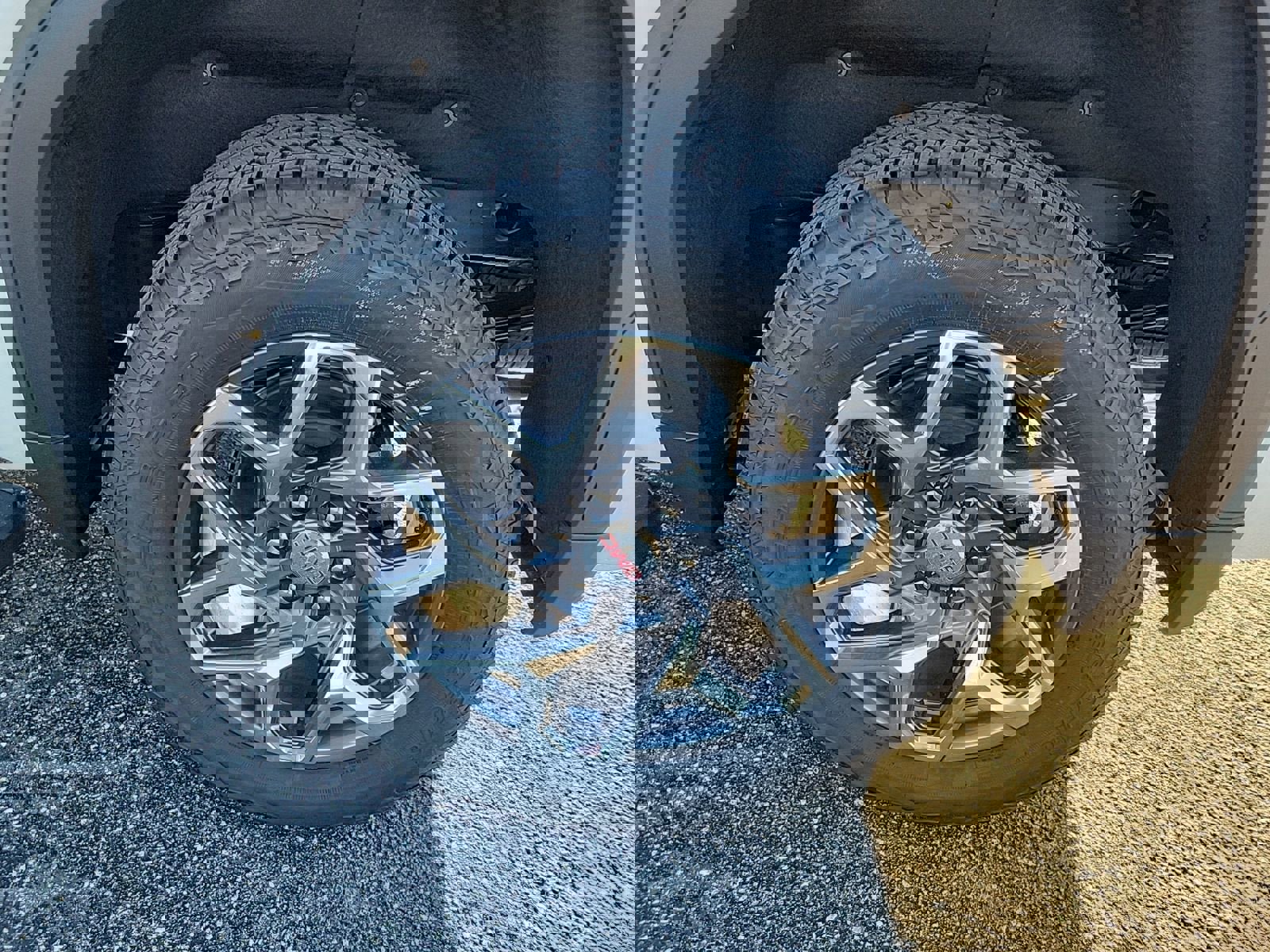 New 2026 GMC Sierra 1500 SLT w/ SLT Premium Plus Package image 12