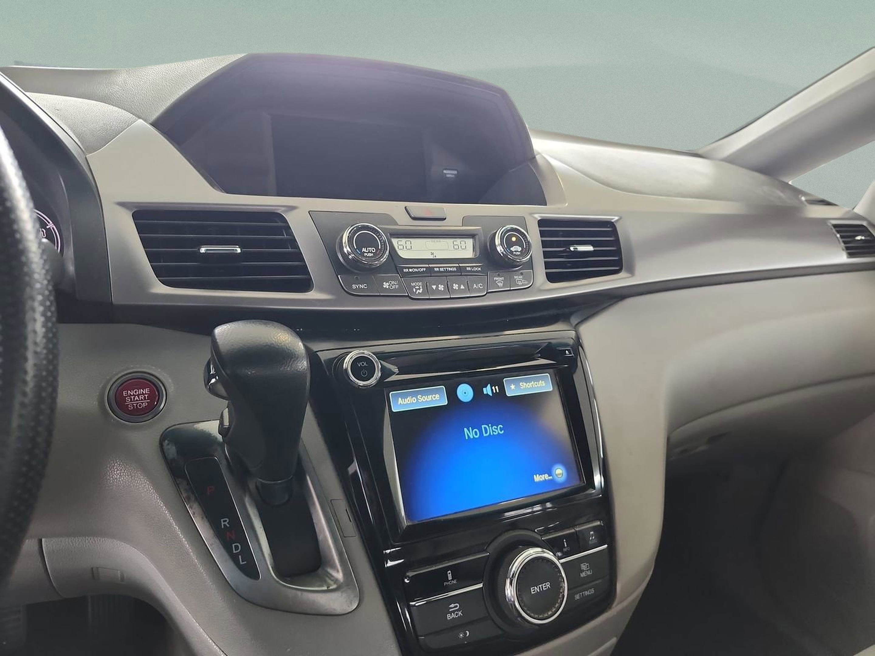 Used 2016 Honda Odyssey EX image 12