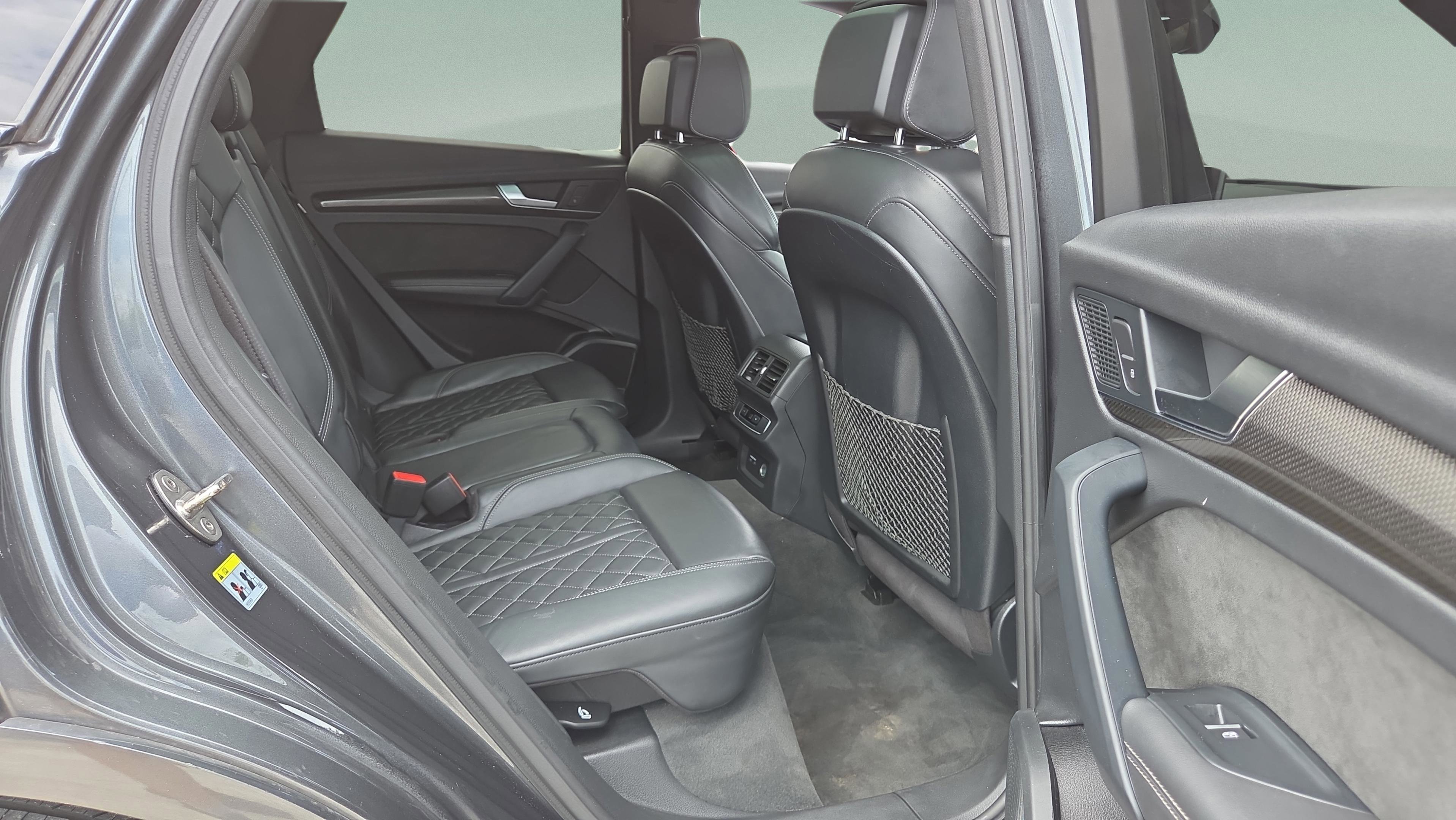 Used 2020 Audi SQ5 Premium Plus w/ Premium Plus Package AWD/4WD image 16
