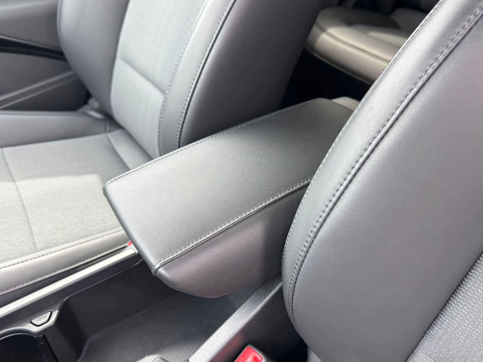 Certified 2024 Kia Niro Wind FWD image 12