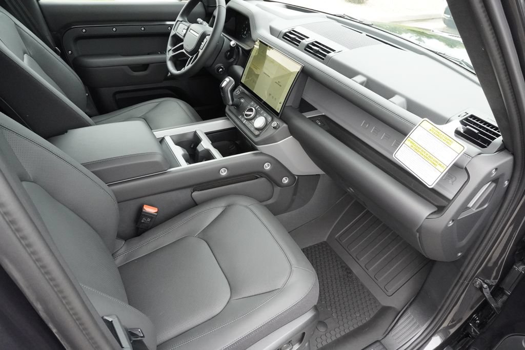New 2026 Land Rover Defender 110 X AWD/4WD image 22