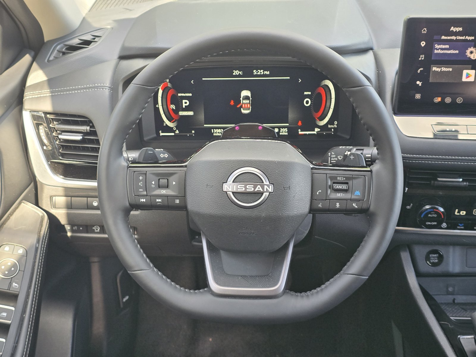 Certified 2025 Nissan Rogue SL w/ Tech Package FWD image 15