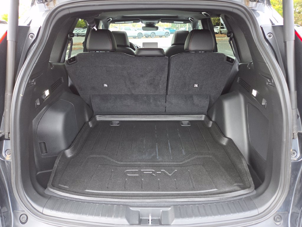 Used 2025 Honda CR-V Sport Touring image 30
