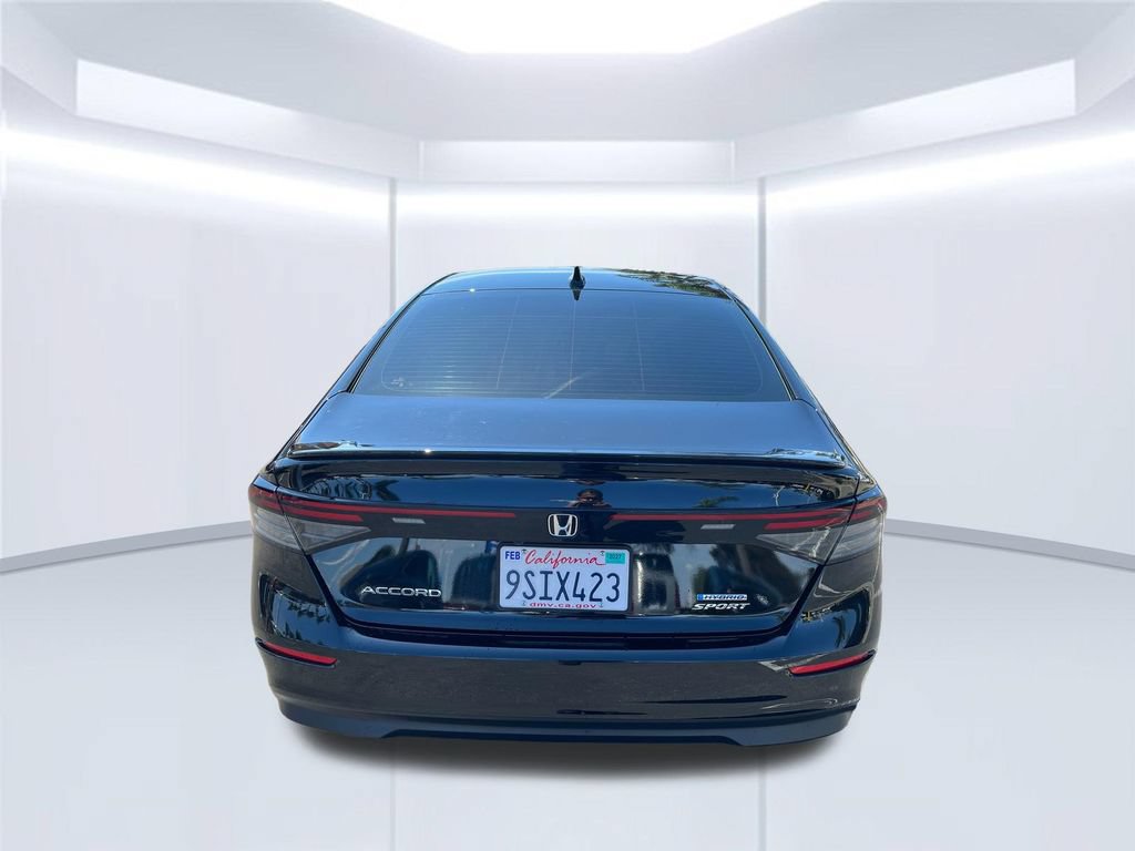 Used 2025 Honda Accord Sport image 4