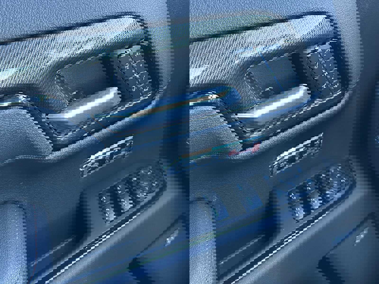 New 2026 GMC Sierra 1500 AT4 w/ AT4 Premium Package image 32