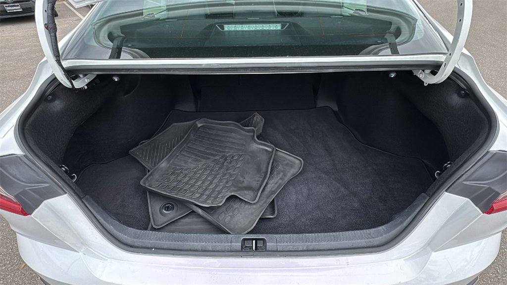 Certified 2025 Toyota Camry SE image 39