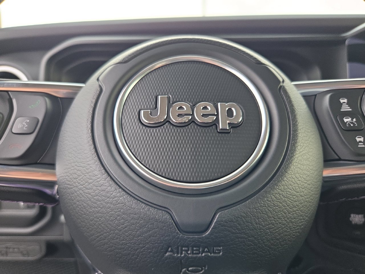 New 2026 Jeep Gladiator Sport AWD/4WD image 6