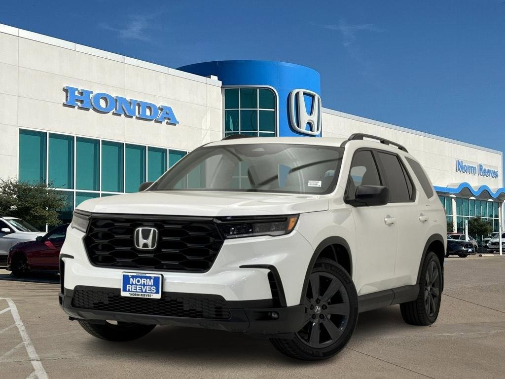 Used 2025 Honda Pilot Sport