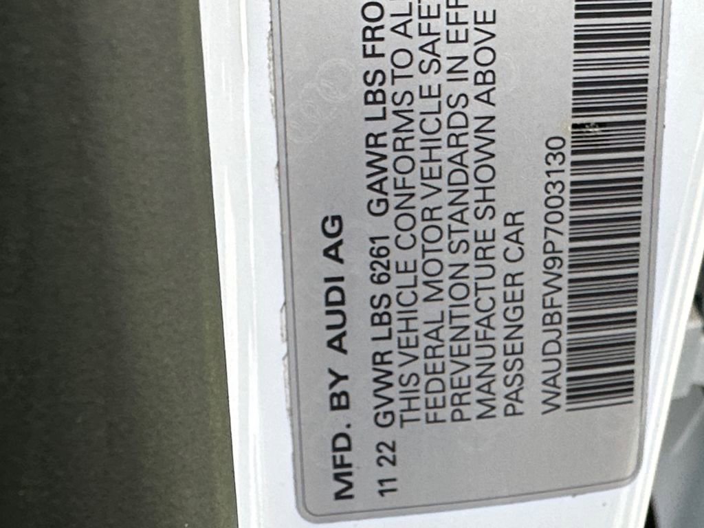 Used 2023 Audi e-tron GT Prestige image 31