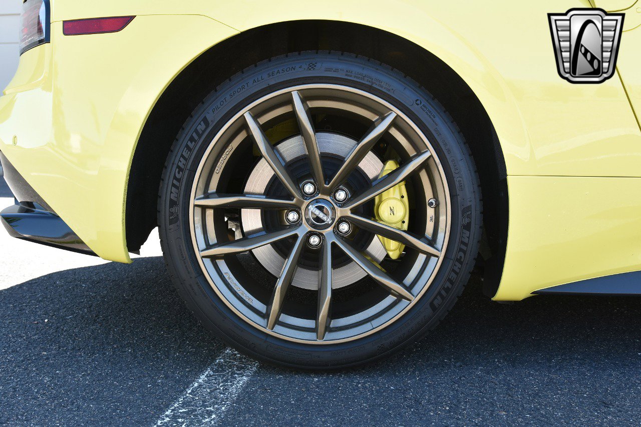 Used 2023 Nissan Z w/ Floor Mat Package (L93) image 11