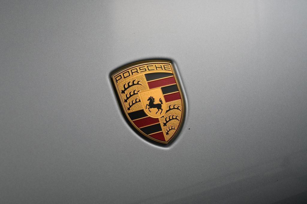 Certified 2026 Porsche Macan AWD/4WD image 13