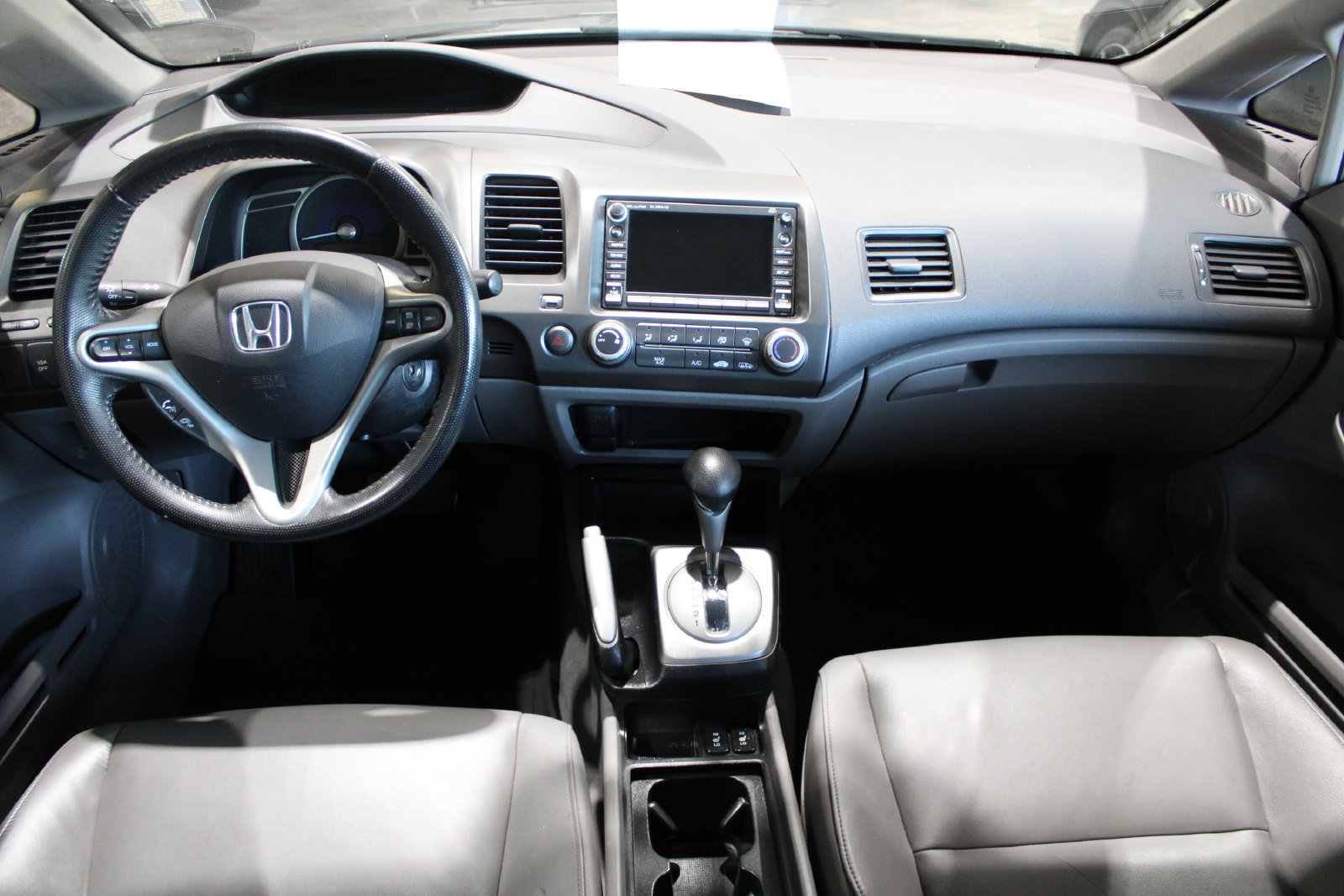 Used 2010 Honda Civic EX-L image 31