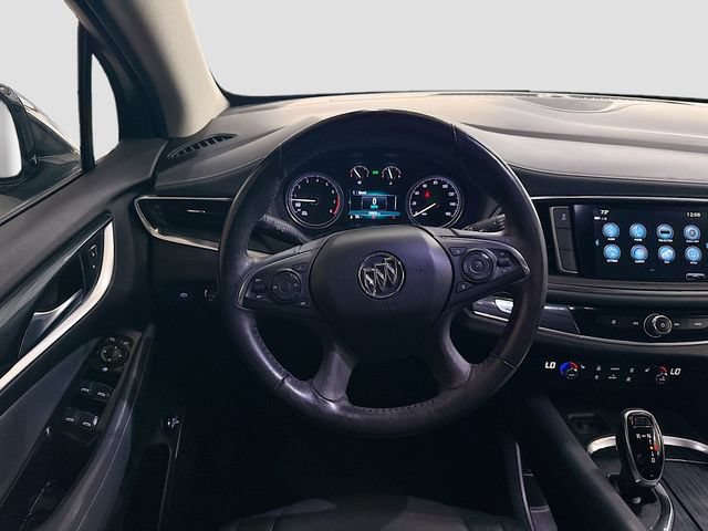 Used 2018 Buick Enclave Essence FWD image 23